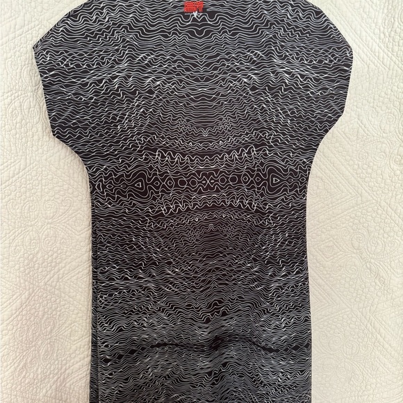 Animapop Reversable Abstract Patterned Dress - Picture 4 of 5